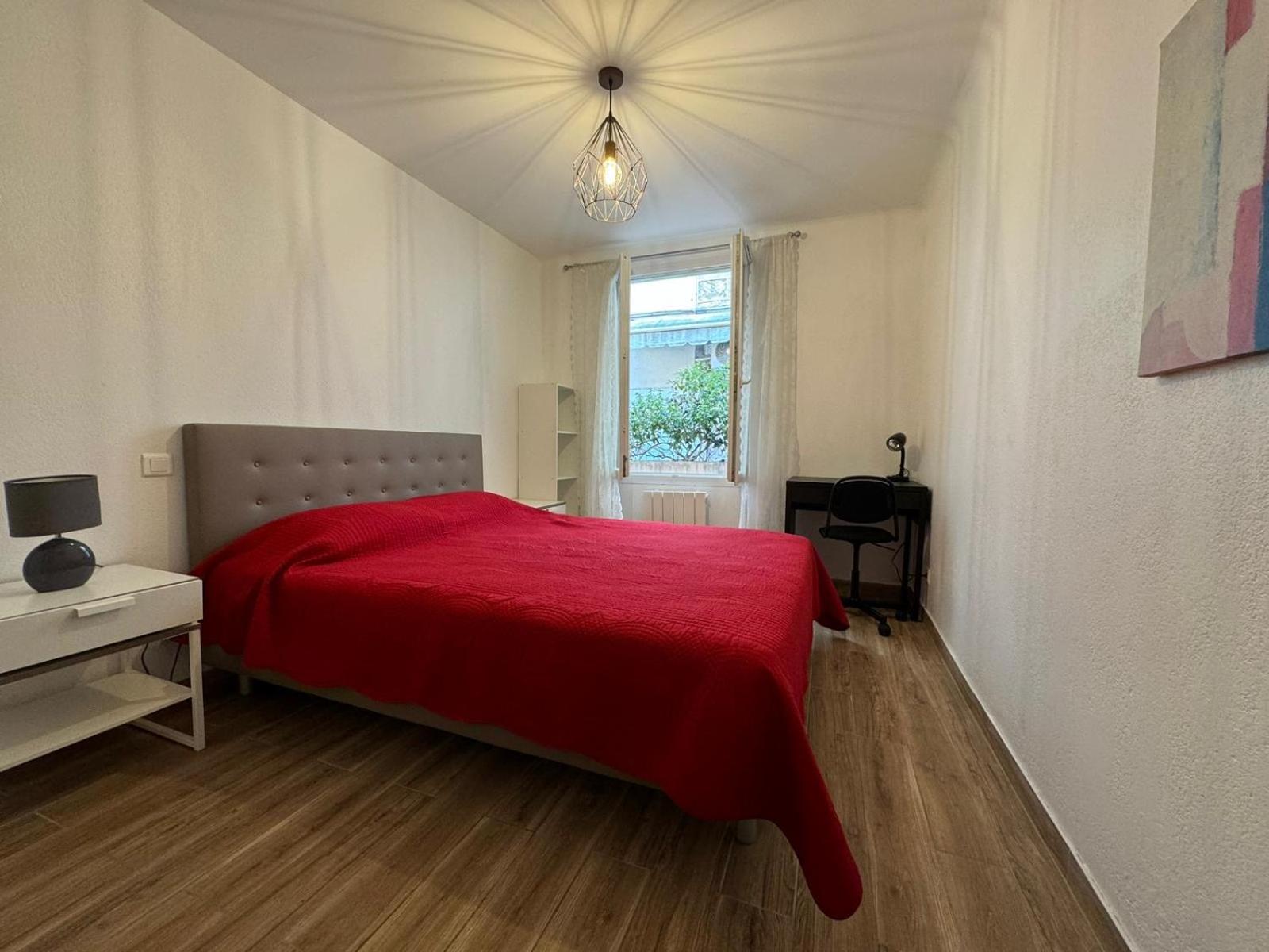 Appartement Cosy Poullan, 2-bedroom Apartment, 200 M From The Beach *