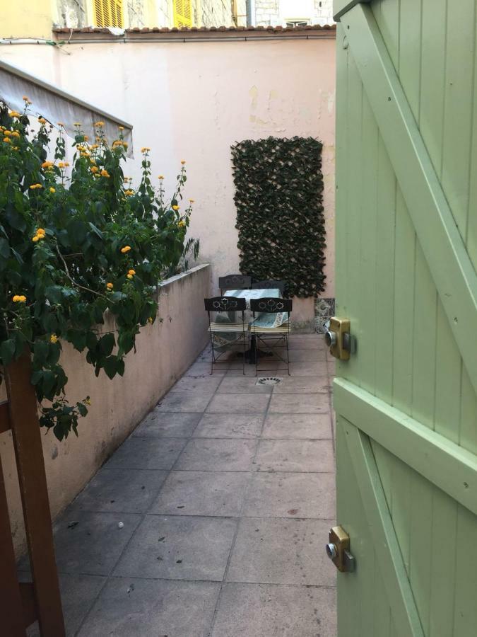 Cosy Poullan, 2-bedroom Apartment, 200 M From The Beach Appartement *